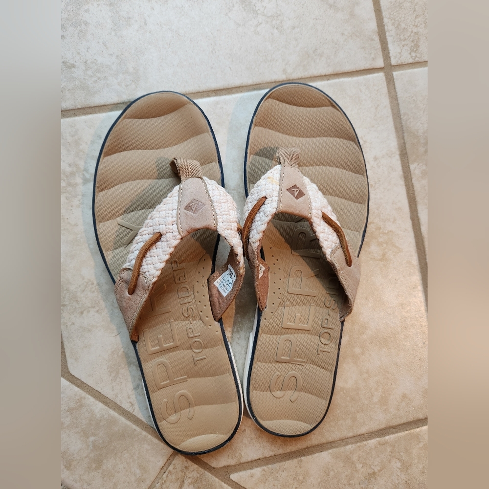 Sperry Leather/Canvas Thongs. Size 9